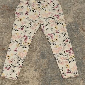 White House Black Market Floral Skinny Pants - White with Pink & Yellow Flowers